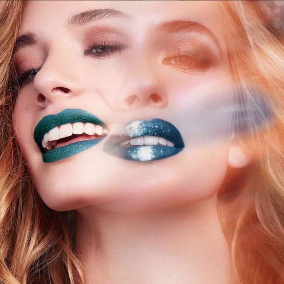 Ciaté London "Siren" liquid lipstick - Picture 5 of 7